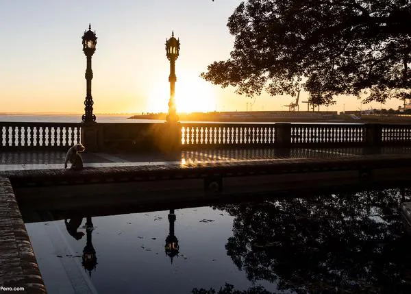 Cádiz prohíbe el uso de la pirotecnia en toda la ciudad hasta el 7 de enero a través de un bando municipal