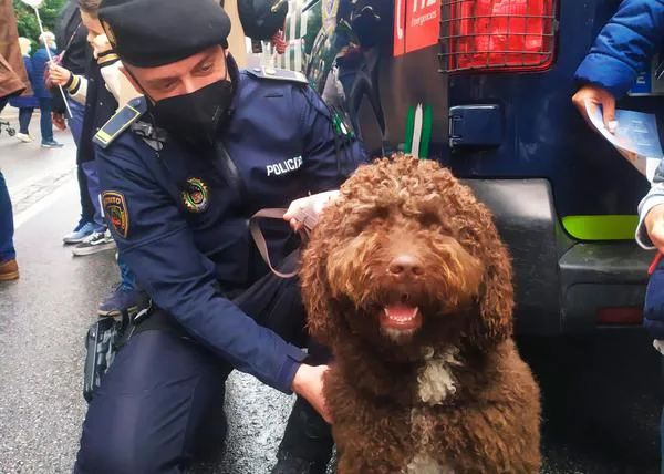 La Unidad Canina de la Policía de Granada: 