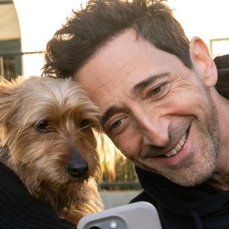 El actor Adrian Brody, nominado al Oscar por The Brutalist …