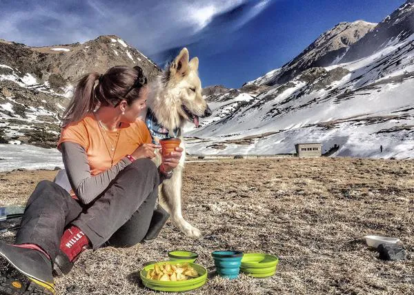 Trekkings y rutas de montaña que puedes emprender junto a tu can (y cómo prepararte)