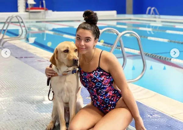 Gracias al apoyo de su perro guía, una adolescente ciega compite en los Juegos Paralímpicos de Tokio